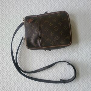 Louis Vuitton Vintage Classic Monogram Danube Small Crossbody Bag